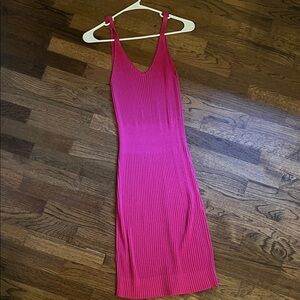 Elegant Pink Sleeveless Dress